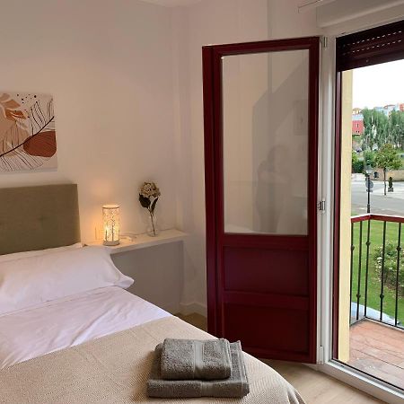 Apartamentos Santullano 1 Oviedo Luaran gambar