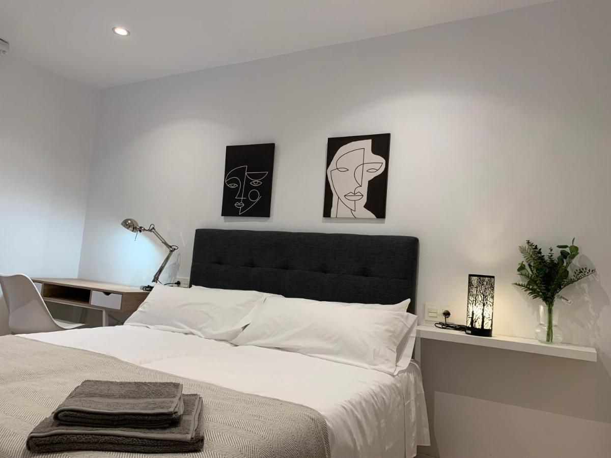 Apartamentos Santullano 1 Oviedo Luaran gambar