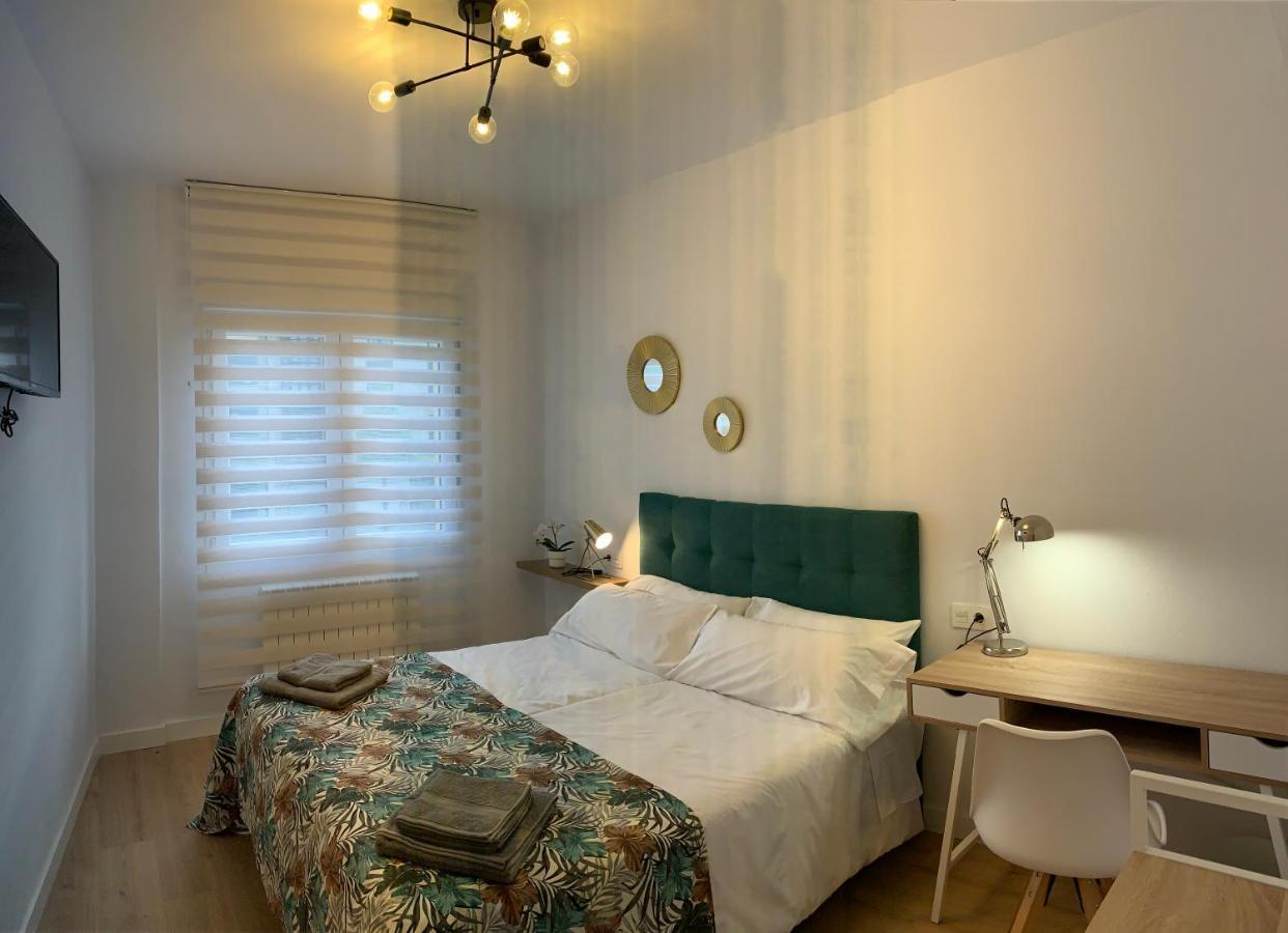 Apartamentos Santullano 1 Oviedo Luaran gambar