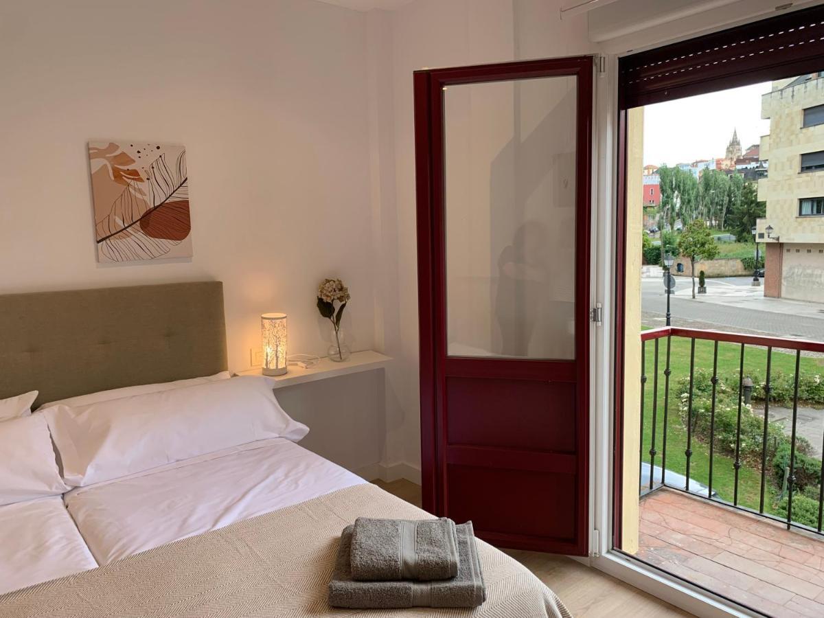 Apartamentos Santullano 1 Oviedo Luaran gambar